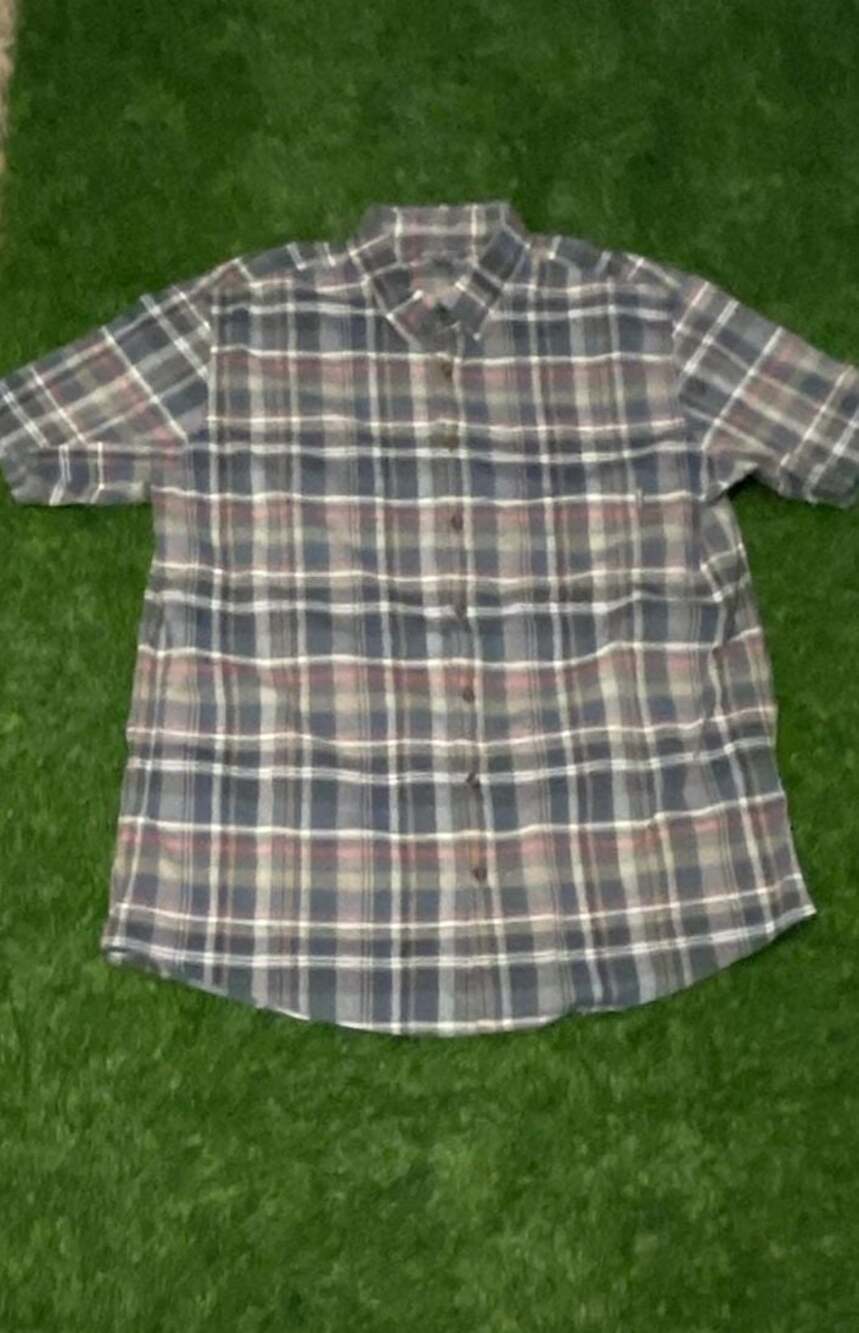 Eddie Bauer  Shirt Men L Gray Red Plaid Short Sleeve Button